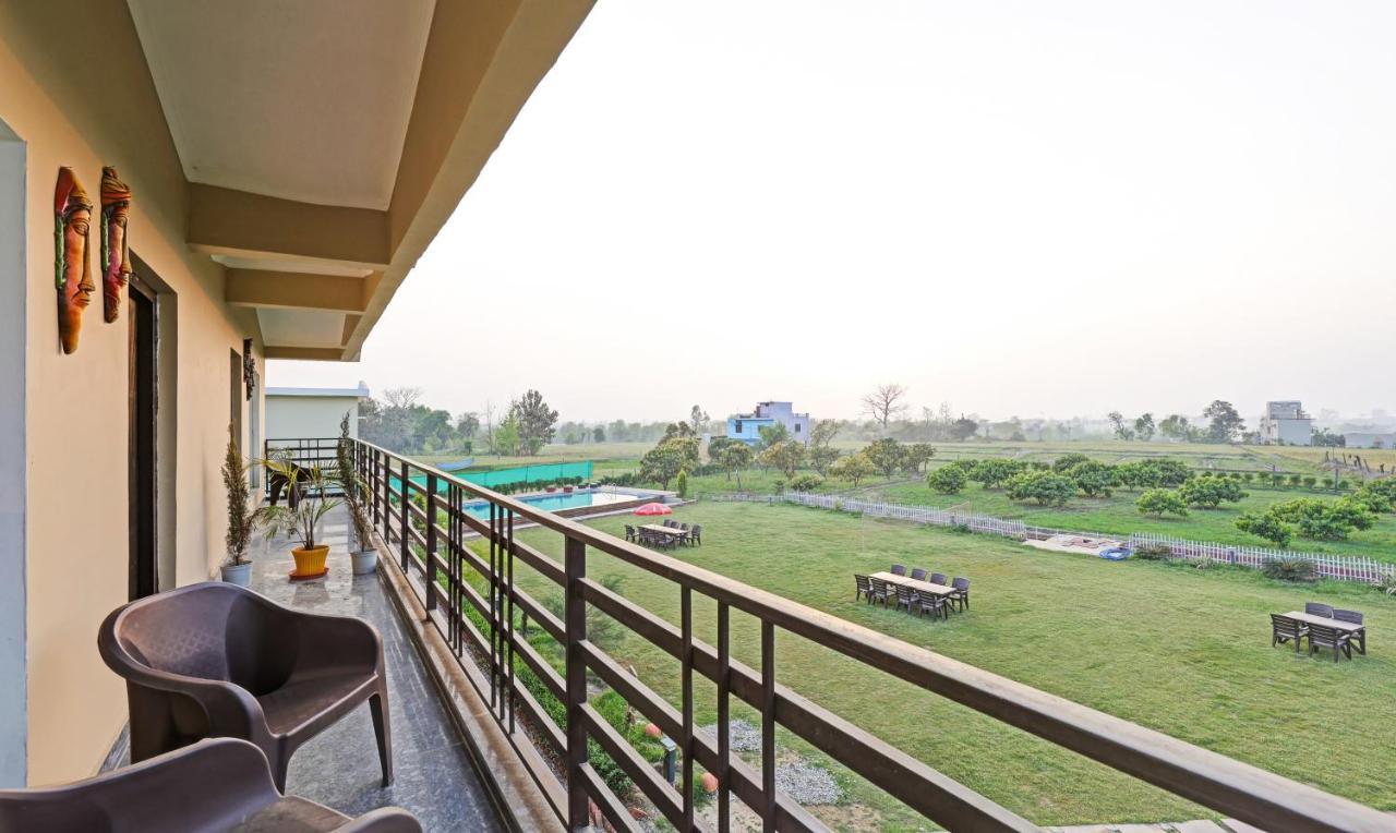 Treebo Kaira Resort With Pool View, 5 Km From Jim Corbett Jungle Safari ラムナガル エクステリア 写真