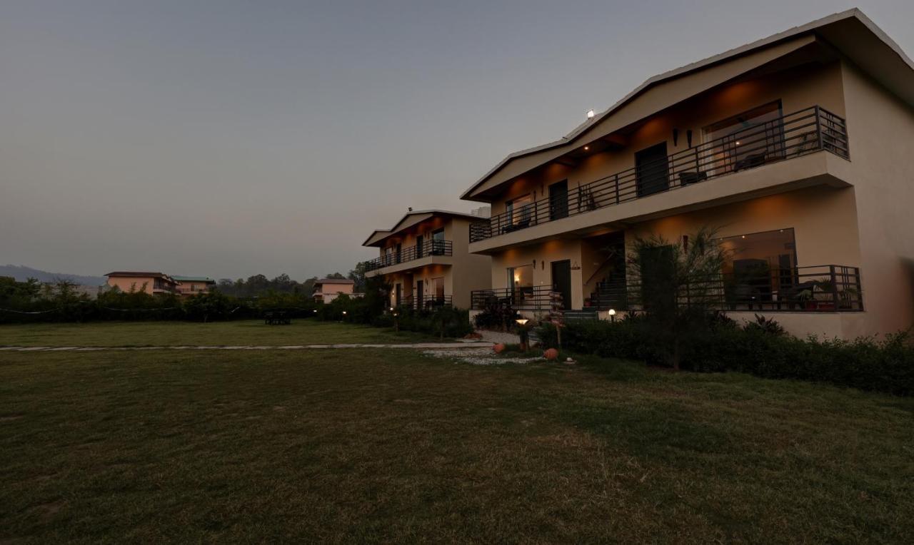 Treebo Kaira Resort With Pool View, 5 Km From Jim Corbett Jungle Safari ラムナガル エクステリア 写真
